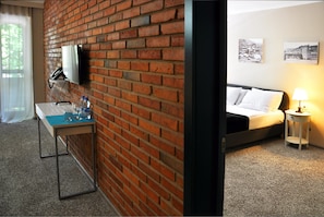 Suite, 2 Bedrooms | Minibar, desk, blackout curtains, soundproofing - Art Hotel Claude Monet (Tbilisi)