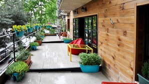 Terrace/patio - Art Hotel Claude Monet (Tbilisi)