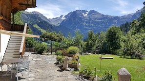 Estudio, vista a la montaña, junto a la montaña | Vista a la montaña