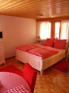 Studio, Bergblick, Bergseite | Minibar, individuell dekoriert, individuell eingerichtet