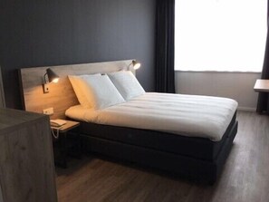 Doppia Basic | Minibar, cassaforte in camera, una scrivania, insonorizzazione