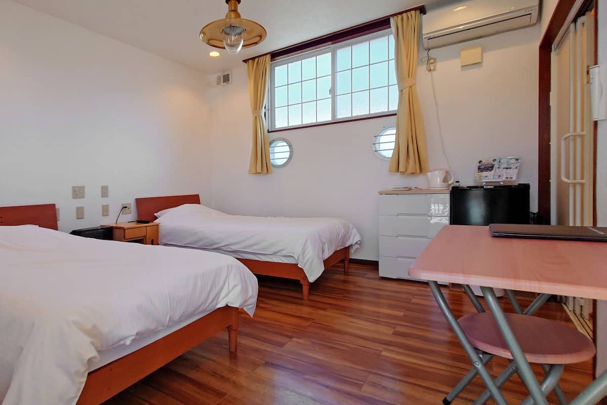 Twin Room, Accessible | Free WiFi, bed sheets, wheelchair access