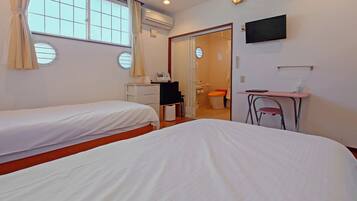 Twin Room, Accessible | Free WiFi, bed sheets, wheelchair access