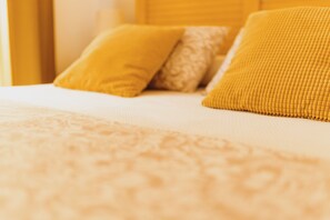 Chambre double | Literie de qualité, minibar, coffre-fort, décor unique