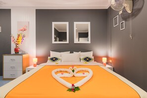 Standard Room | Premium bedding, in-room safe, desk, free WiFi - Rice Restaurant & Rooms (Karon)