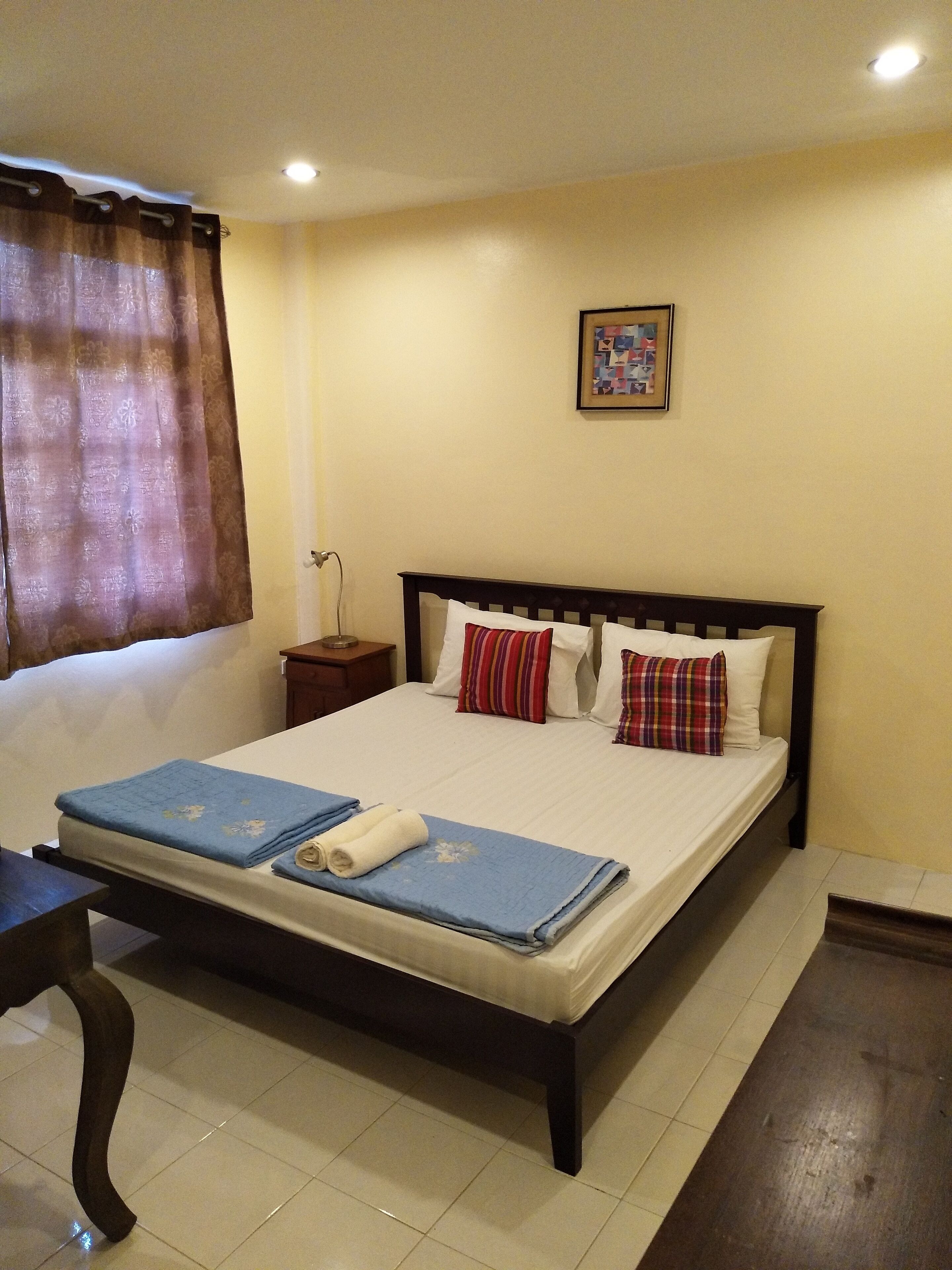 Standard Double Room | Free WiFi
