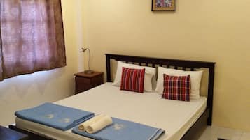 Standard Double Room | Free WiFi