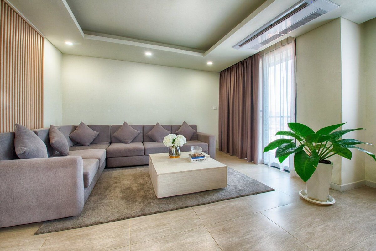 Superior 2-Bedrooms with bathtub