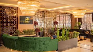 Sala de estar en el lobby