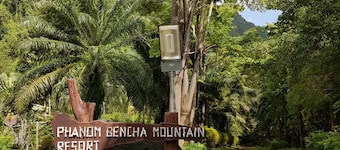 Phanom Bencha Mountain Resort
