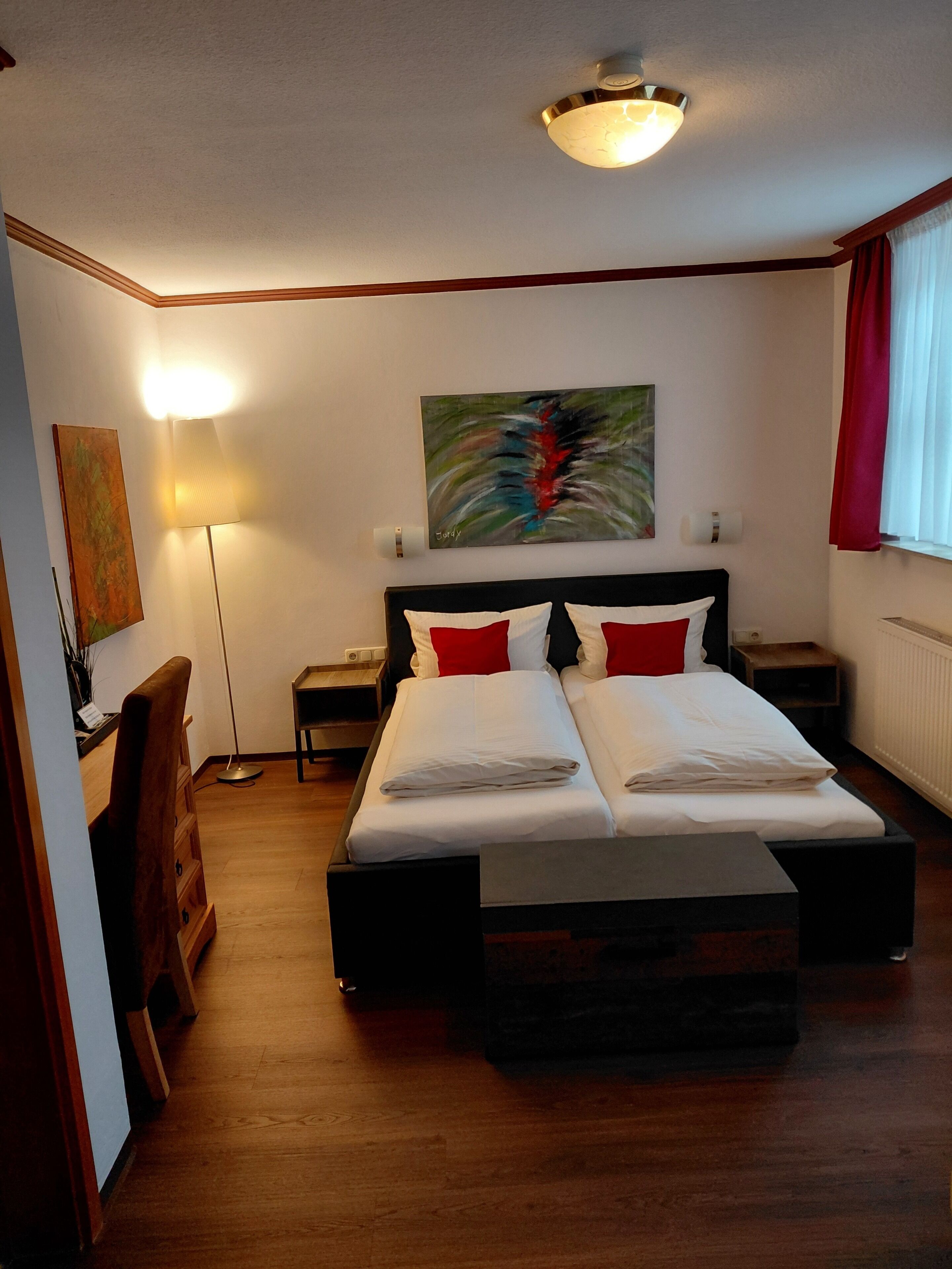 Standard Double Room | In-room safe, desk, cribs/infant beds, free WiFi