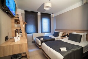 Phòng đôi hoặc 2 giường đơn Tiêu chuẩn | Minibar, két bảo mật tại phòng, bàn, phòng cách âm 