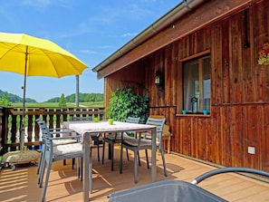 Appartement Exclusif, 3 chambres, vue parc, côté jardin | Terrasse/Patio