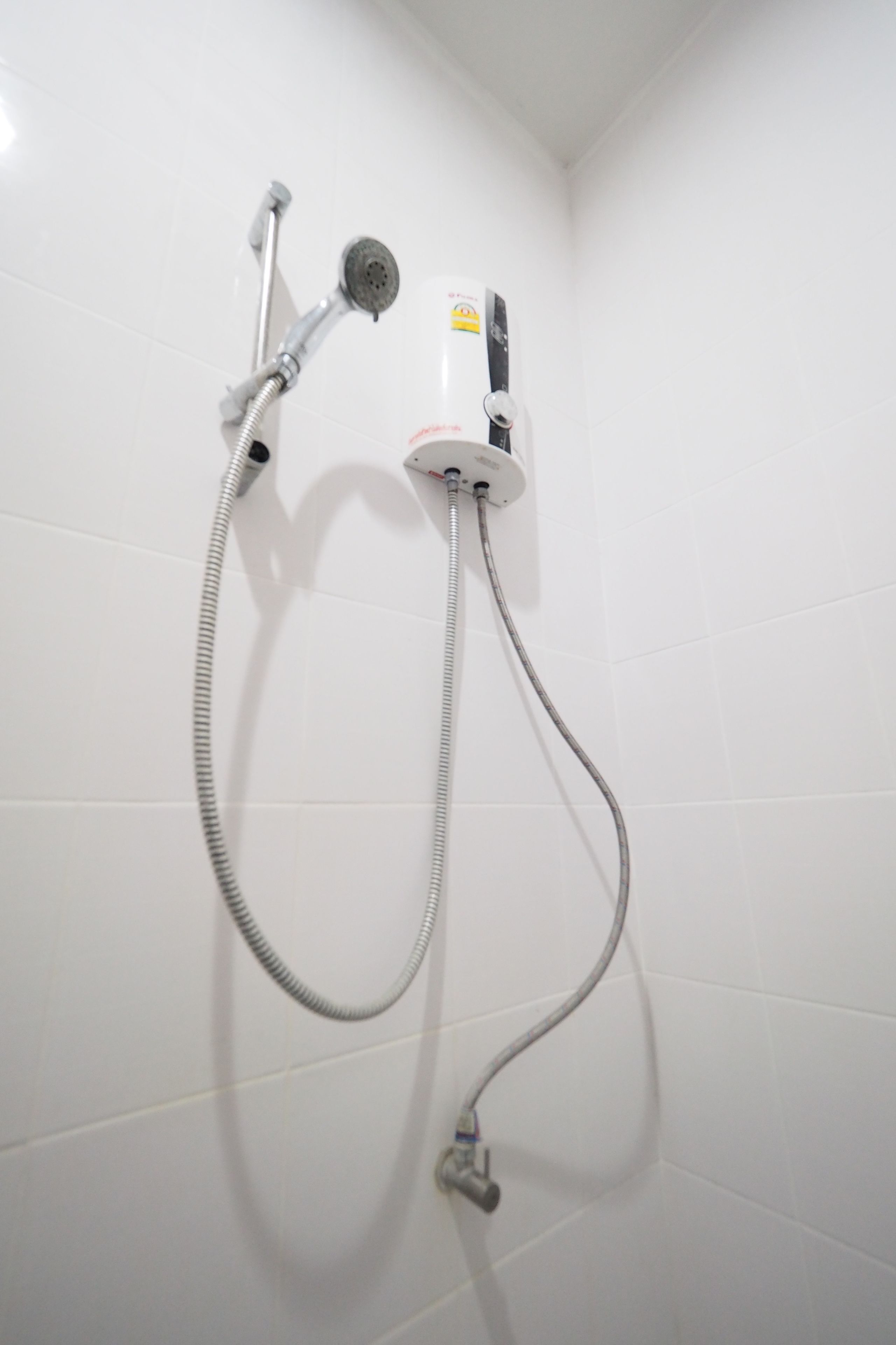 standard villa | bathroom shower