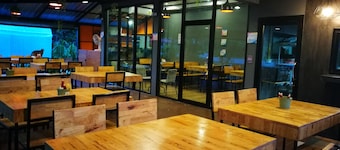 班若罗仁酒店
