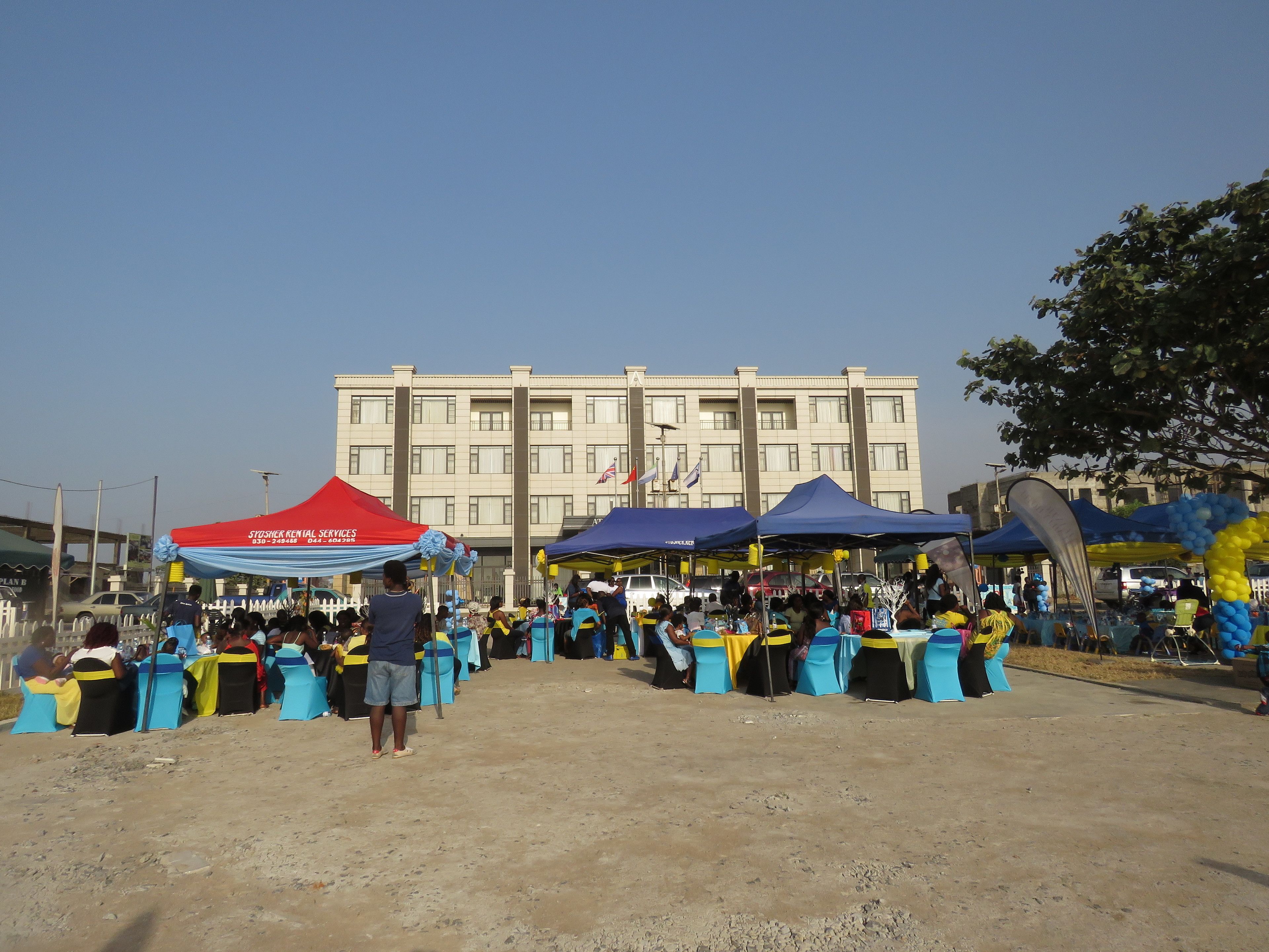 outdoor banquet area