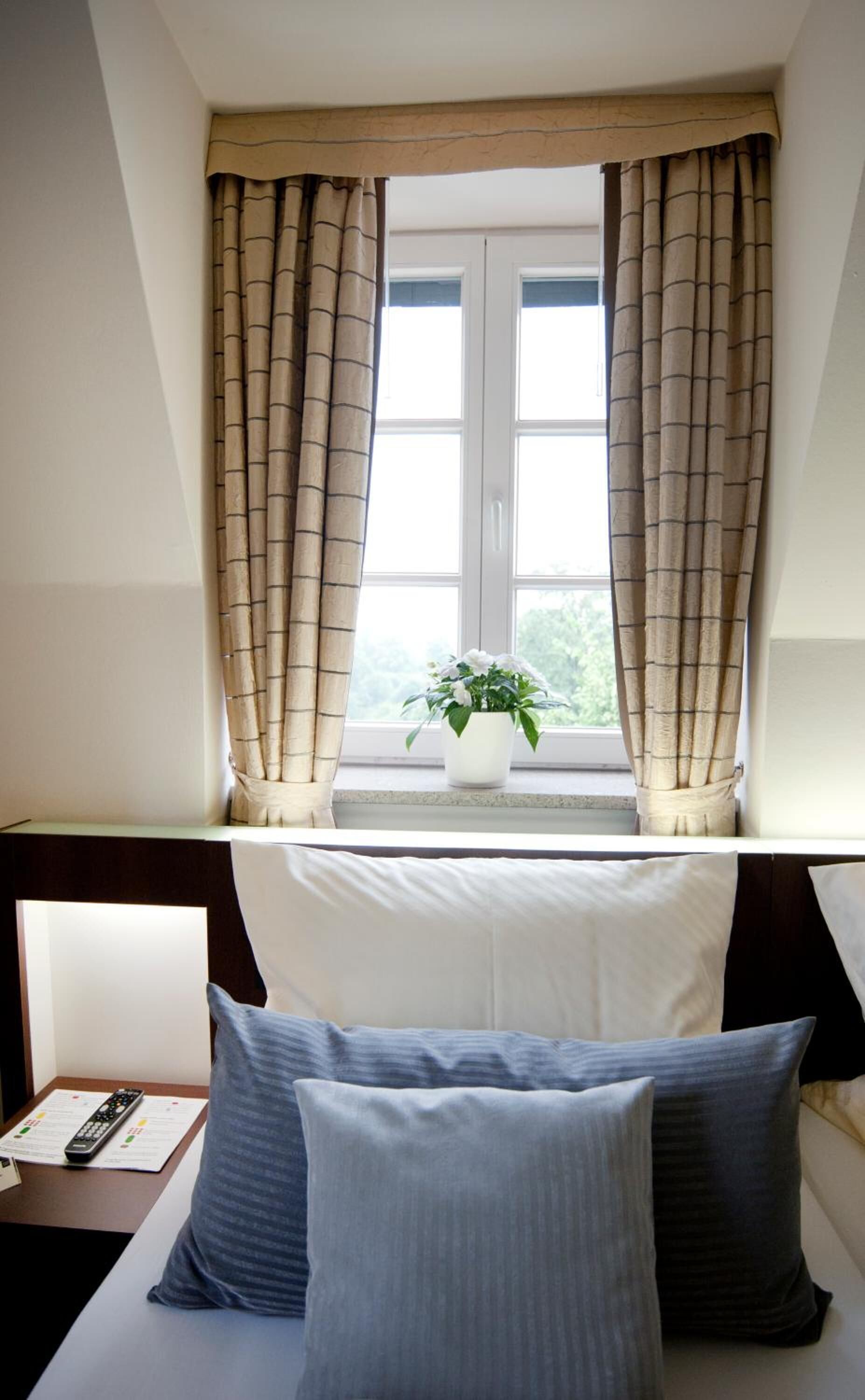 minibar, in-room safe, desk, soundproofing