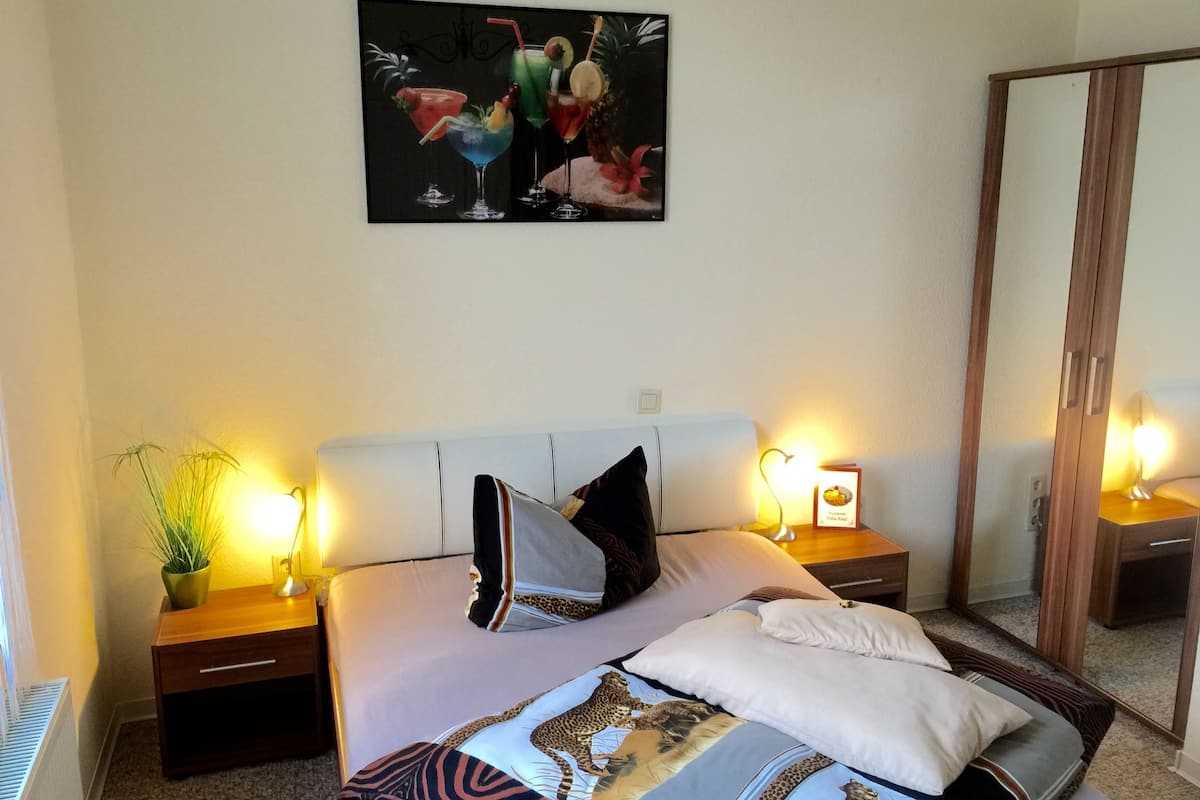 Habitación individual (mit Bad) | Wifi gratis y ropa de cama