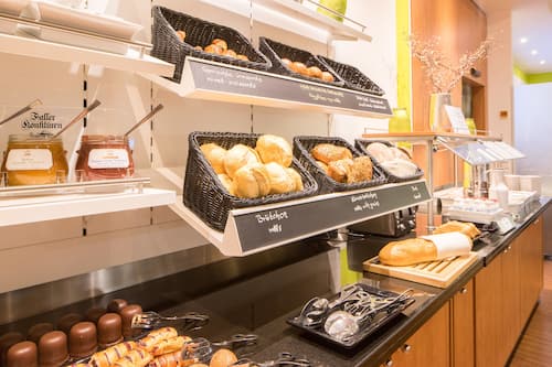 Daily buffet breakfast for a fee
