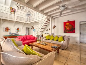 Chambres d'hôtes chez Flo | 起居区 | 122-厘米纯平电视（配备卫星频道）