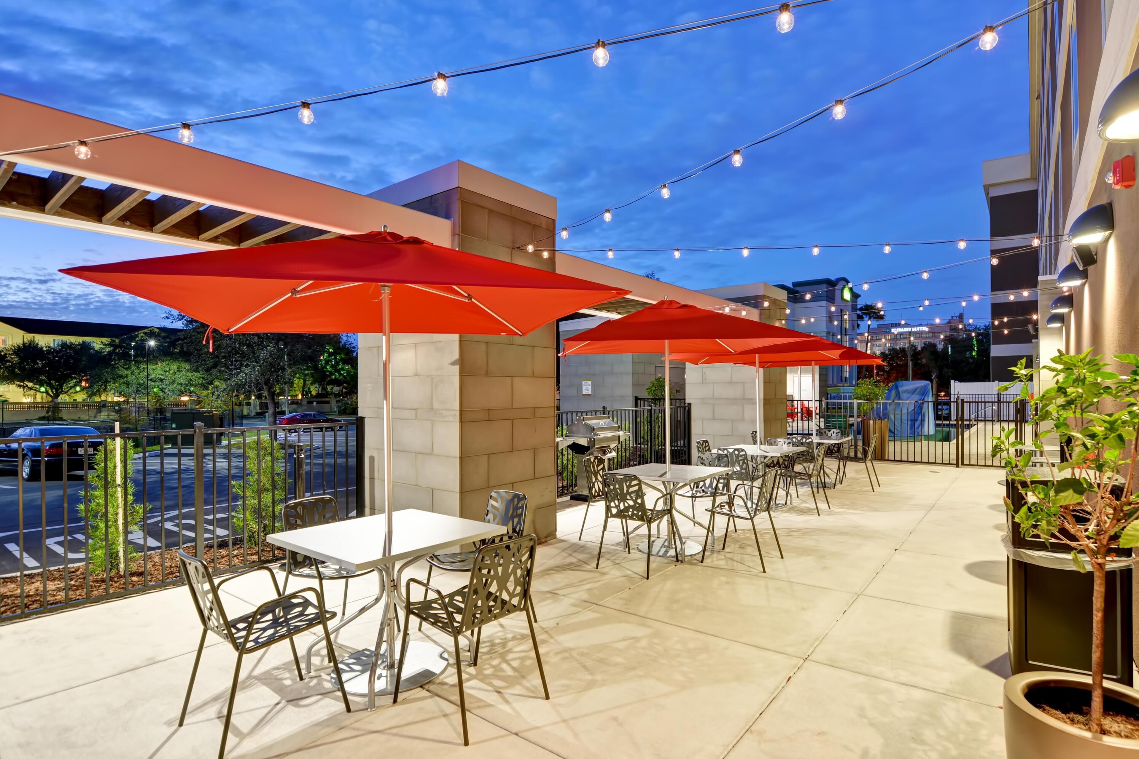 Photo - Home2 Suites By Hilton Tampa USF Near Busch Gardens