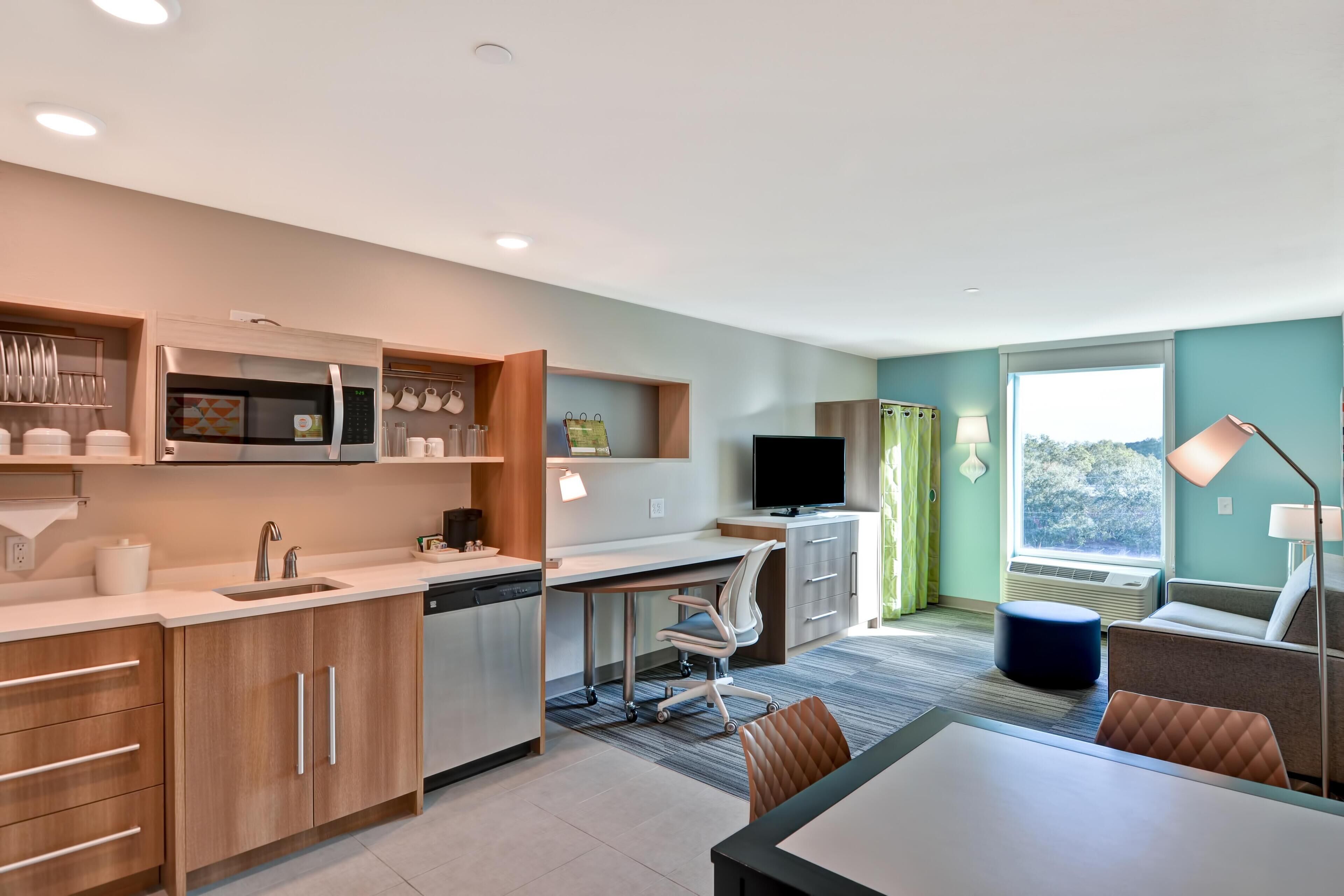 Photo - Home2 Suites by Hilton Tampa USF Near Busch Gardens