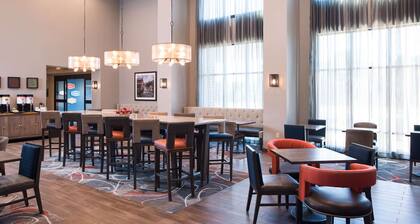 Hampton Inn & Suites at Wisconsin Dells Lake Delton