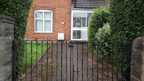 Exterior - Willodean (Walsall)