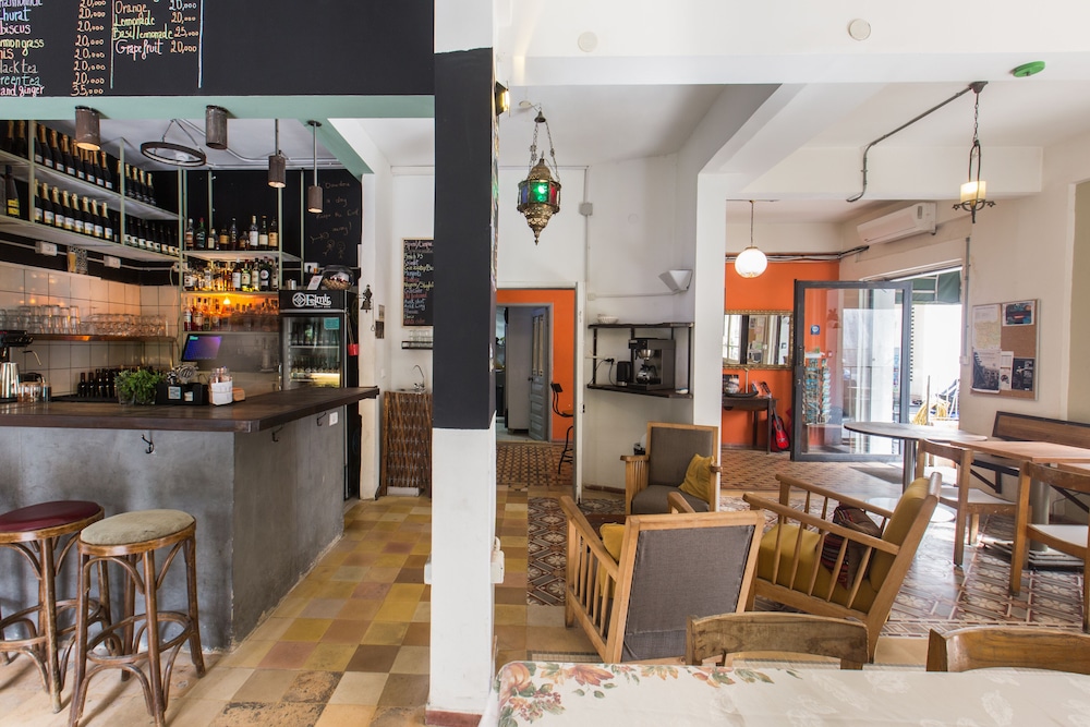 The Grand Meshmosh Hotel by null