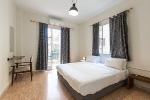 Iron/ironing board, free WiFi, bed sheets - The Grand Meshmosh Hotel (Beirut)