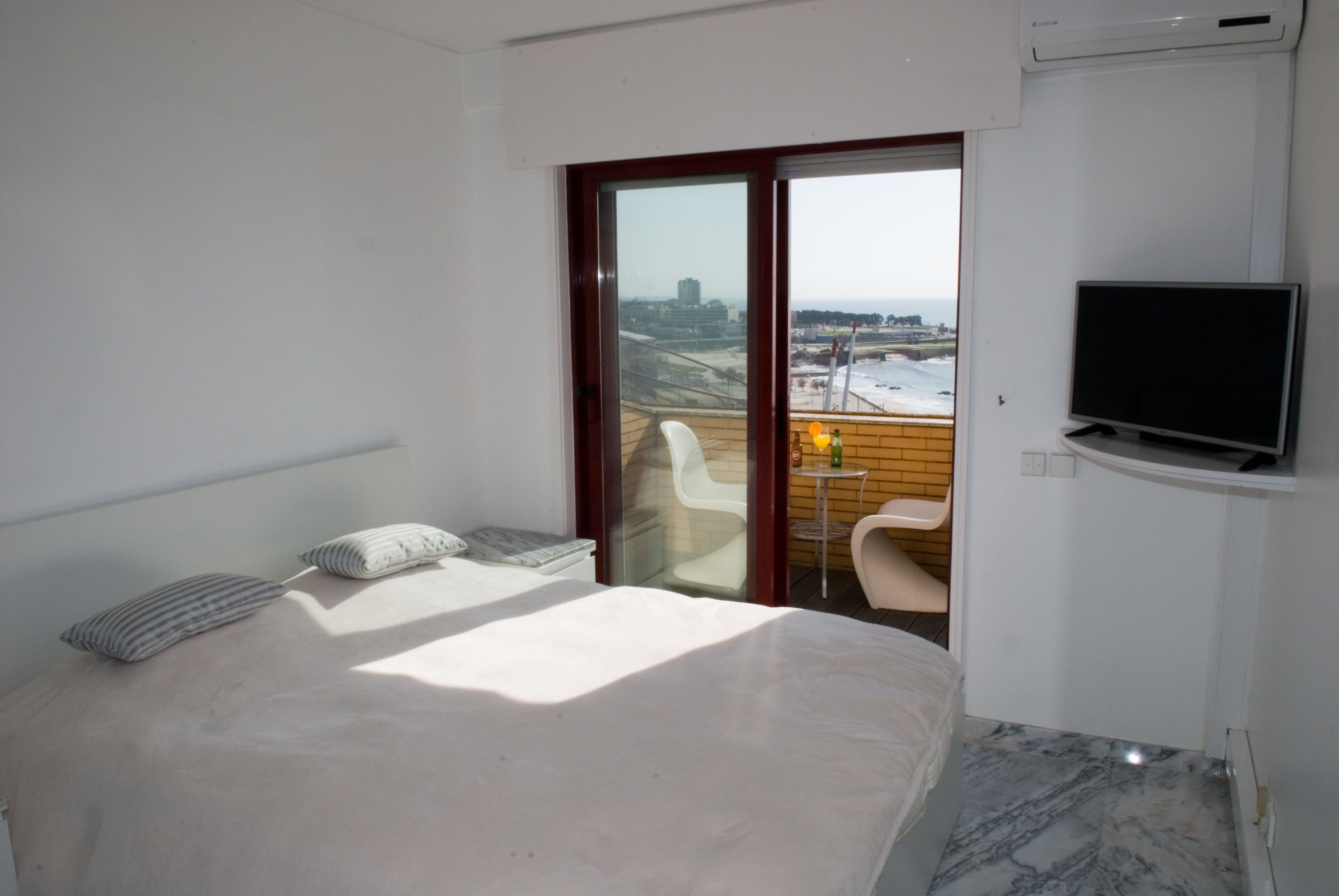 deluxe duplex, 3 bedrooms, sea view | in-room safe, iron/ironing board, free cots/infant beds, free wifi