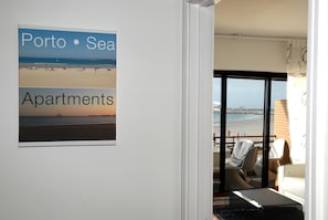 Interior entrance - Porto Sea Apartments (Matosinhos)