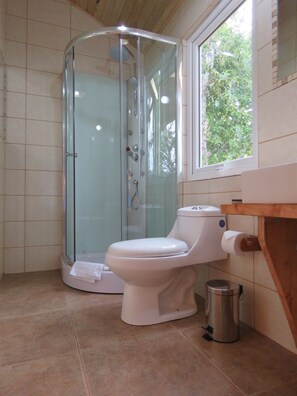 Standard-Ferienhütte | Badezimmer