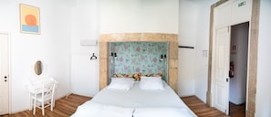 Double Room Shared Bathroom