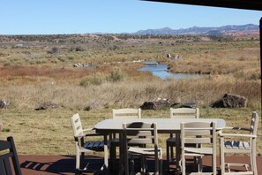 Luxury House, 3 Bedrooms, River View | Terrace/patio - Sevier River Retreat (Hatch)