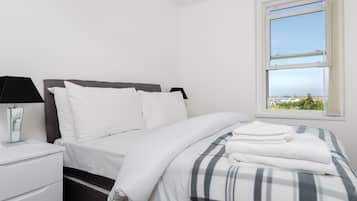 尊荣公寓, 2 间卧室, 海景, 海滨 | 客房景观