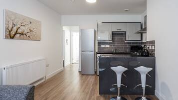 特級公寓, 2 間臥室, 海景, 海濱 | 客廳 | 平面電視