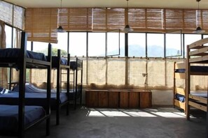 Standard Shared Dormitory, Mixed Dorm (10 People)