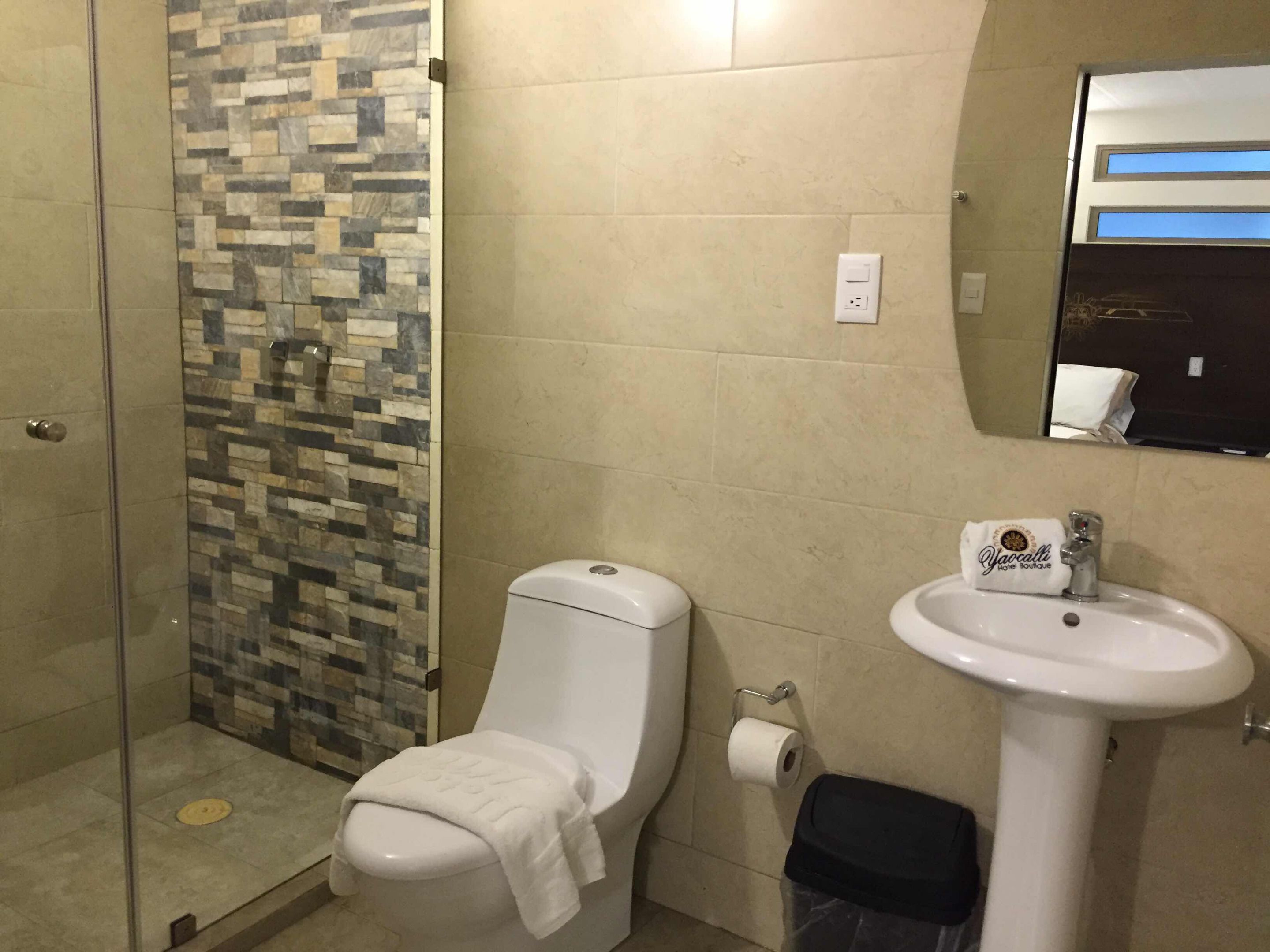 superior quadruple room | room service – dining