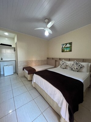 Standard Room | Minibar, desk, iron/ironing board, free rollaway beds - Recanto da Ana Alice (Angra dos Reis)