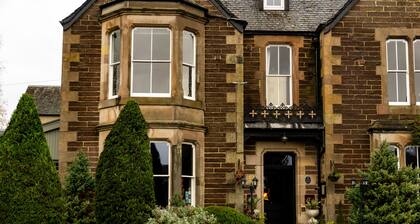 Yann's at Glenearn House