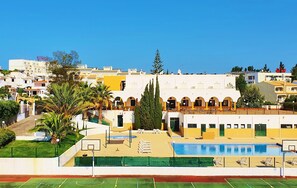 Basketball court - Rialgarve (Faro)