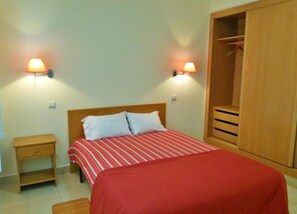 Free WiFi, bed sheets - Rialgarve (Faro)