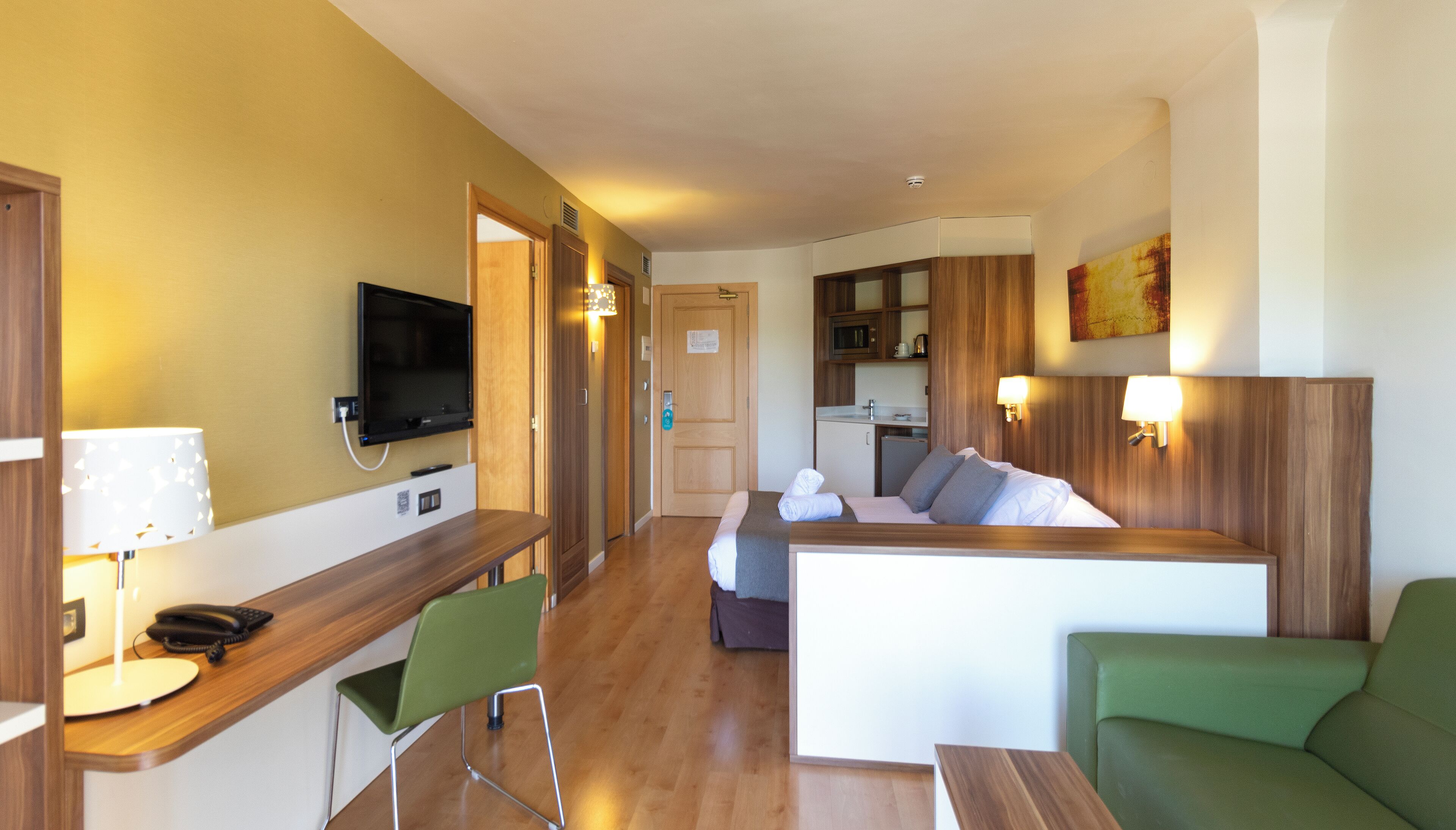 Foto - Golden Avenida Family Suites 4*