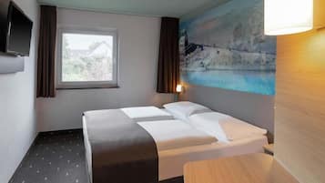 Double Room | Desk, laptop workspace, soundproofing, free WiFi