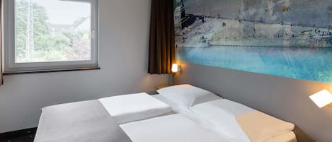 Double Room | Desk, laptop workspace, soundproofing, free WiFi