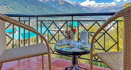Club Mahindra Snowpeaks Resorts