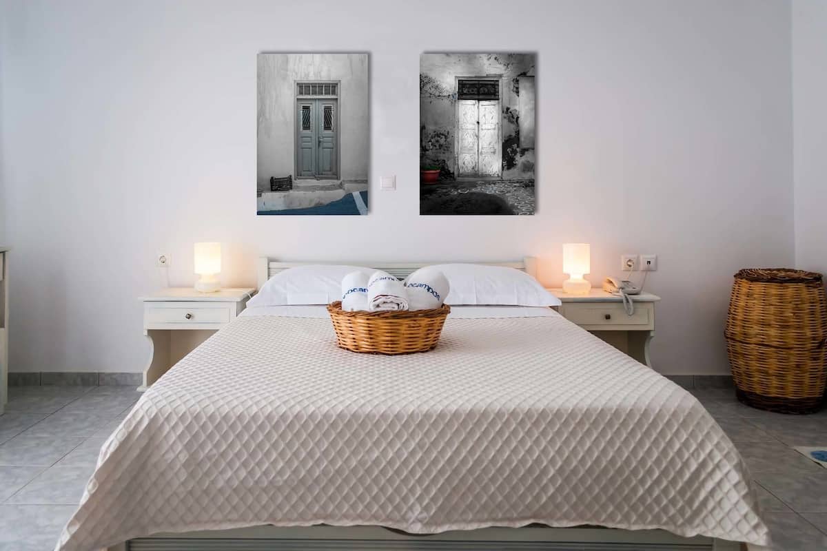 Superior Studio, Sea View
