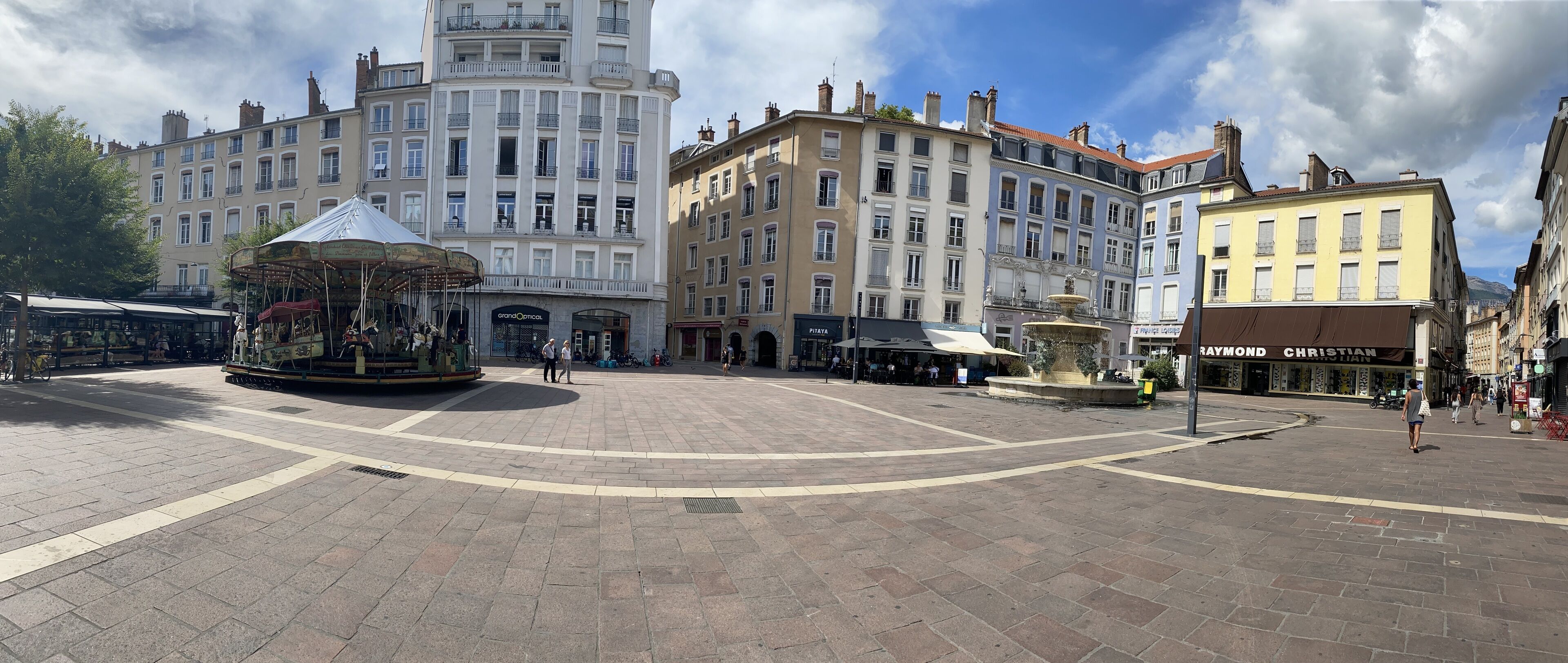 Foto - Campanile Grenoble Centre Gare
