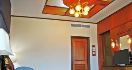 Chiangmai Phucome Hotel